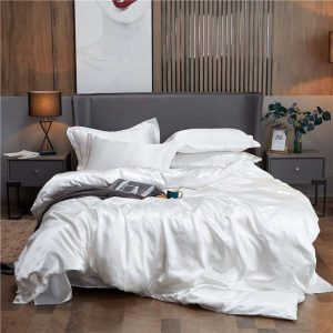 25 Momme Luxury Pure Mulberry Silk Bedding Set of 4（1x Quilt Cover + 1x Bedsheet
